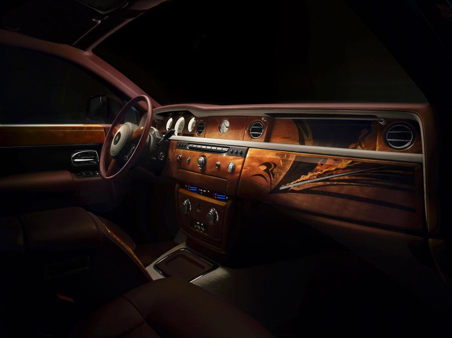  Rolls-Royce Phantom Pinnacle Travel 2014 года  (фото 3 из 9)